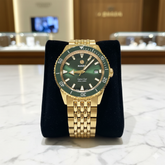 RAD CAPTAIN COOK AUTOMATIC METAL STRAP WATCH